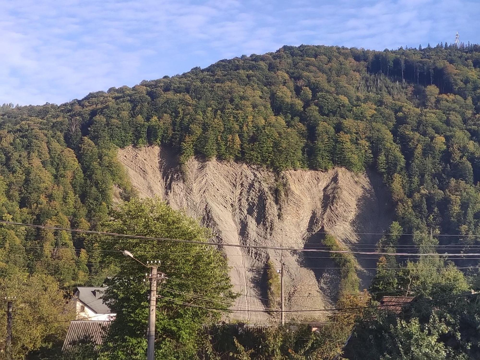 "У Пасічника" Котедж Для Сім'Ї Yaremche Exterior photo